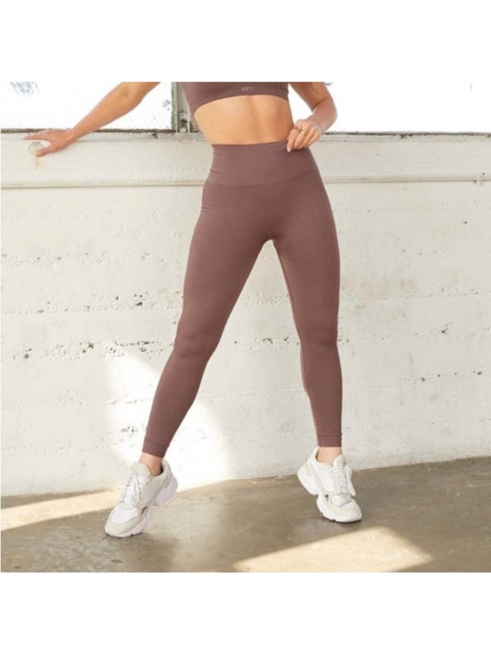 SET Active Seamless Leggings in Pepper Color - Size XS